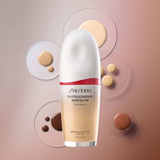 REVITALESSENCE Base l�quida Skin Glow340